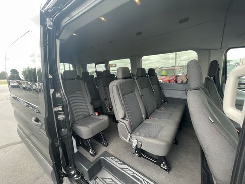 Used 2015 Ford Transit 350 XLT RWD image 13