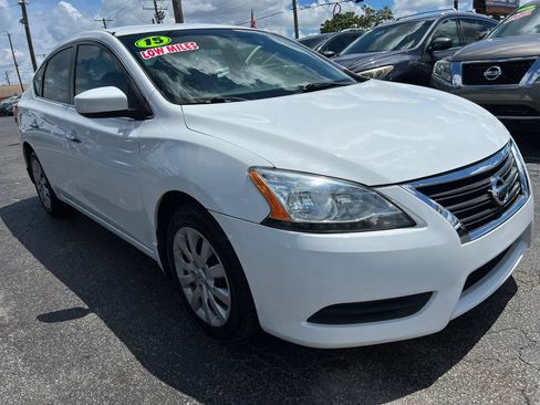 Used 2015 Nissan Sentra S FWD image 4