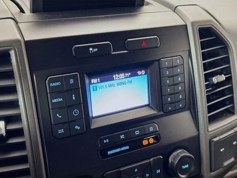 Used 2022 Ford F250 XL w/ Power Equipment Group image 13