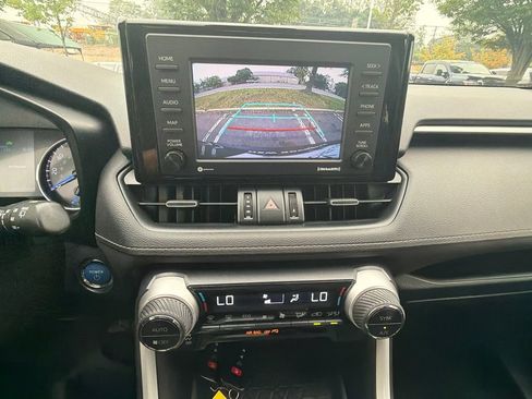 Used 2021 Toyota RAV4 XLE Premium AWD/4WD image 13