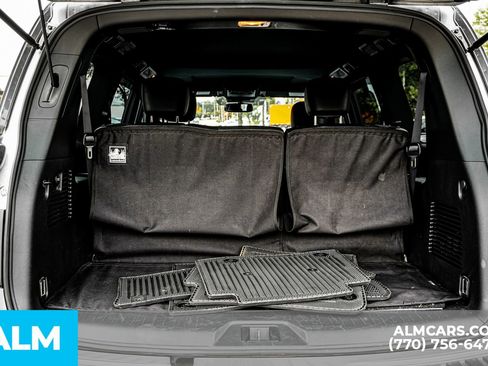 Used 2024 Nissan Armada SL w/ Midnight Edition Package image 28