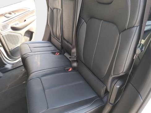 New 2026 Jeep Grand Cherokee Limited Reserve image 14