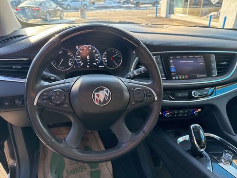 Used 2020 Buick Enclave Avenir w/ Avenir Technology Package image 17