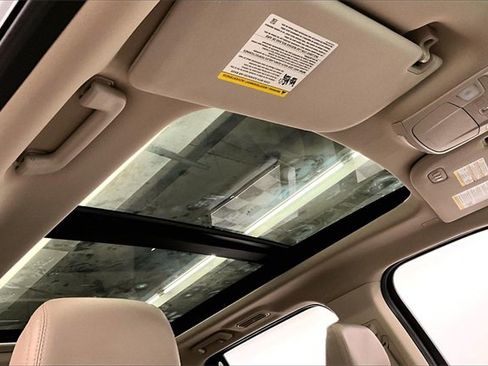 Used 2024 Ford Expedition Max Limited image 18