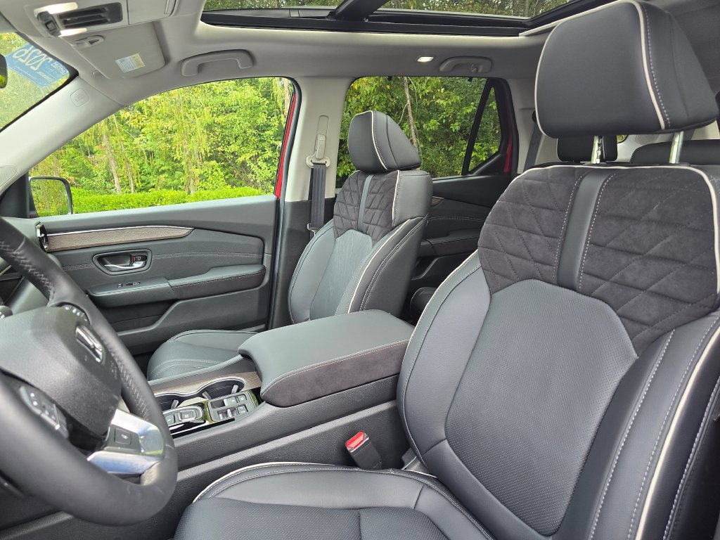 Certified 2026 Honda Pilot Elite image 13