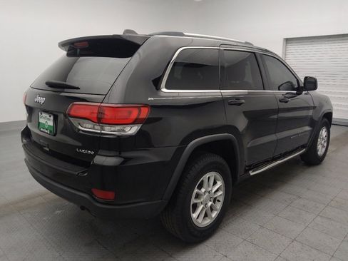 Used 2020 Jeep Grand Cherokee Laredo RWD image 9