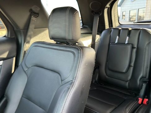 Used 2018 Ford Explorer Limited w/ Equipment Group 301A image 44