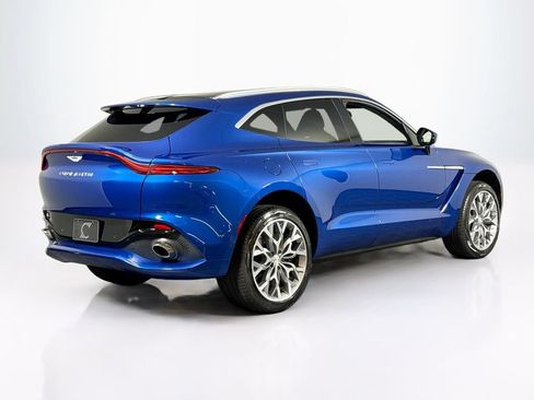 Used 2023 Aston Martin DBX AWD/4WD image 7