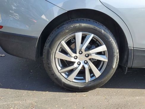 Certified 2023 Chevrolet Equinox LT image 9