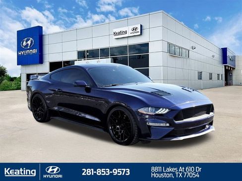 Used 2020 Ford Mustang GT Premium w/ Equipment Group 401A image 3
