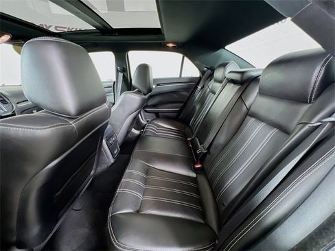 Used 2022 Chrysler 300 S image 24