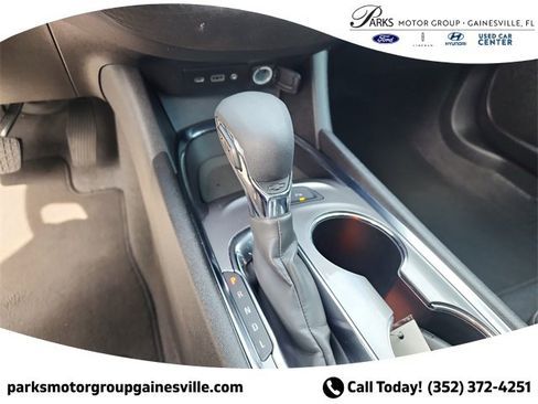 Used 2024 Chevrolet Malibu LT image 20