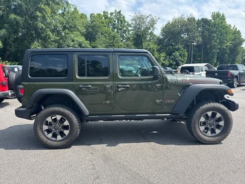 Used 2022 Jeep Wrangler Unlimited Rubicon AWD/4WD image 4