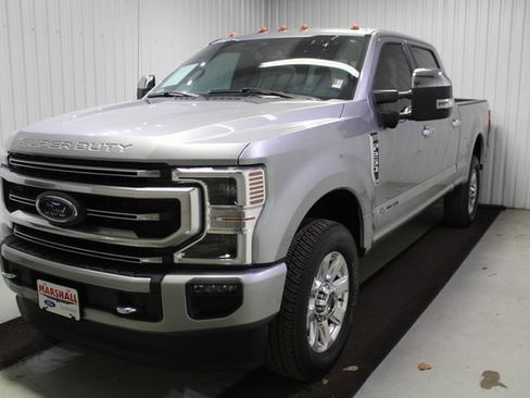 Used 2020 Ford F250 Platinum w/ FX4 Off-Road Package image 3