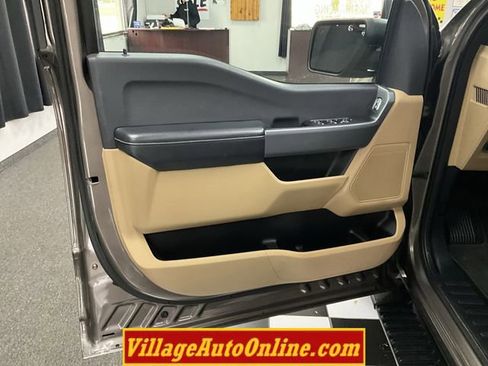 Used 2021 Ford F150 XLT AWD/4WD image 12