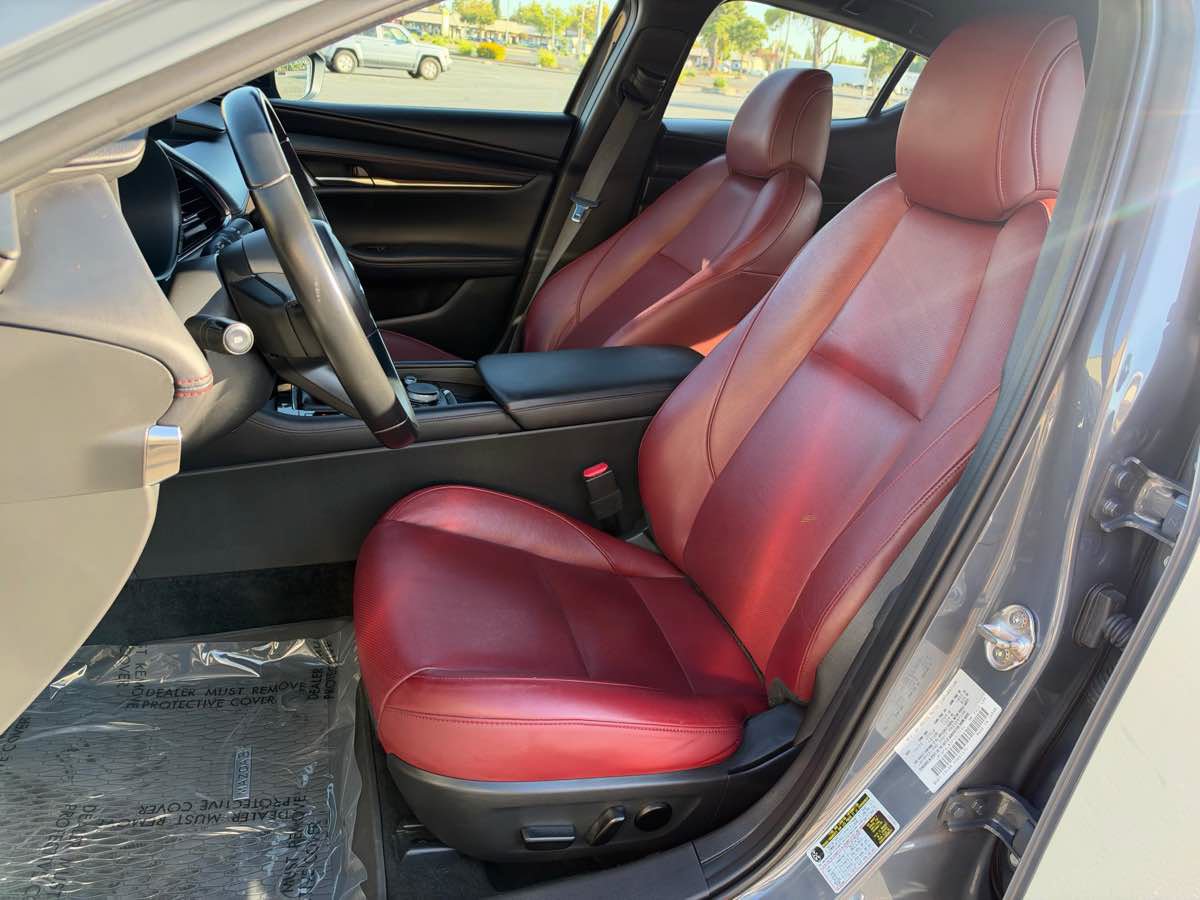 Used 2023 MAZDA MAZDA3 s FWD image 14