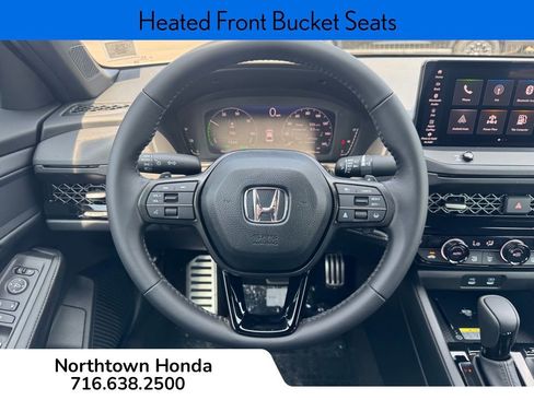 Used 2025 Honda Accord Sport image 9