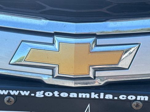 Used 2017 Chevrolet Malibu LT FWD image 26