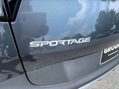 Used 2023 Kia Sportage EX FWD image 10