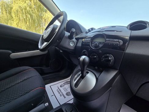 Used 2012 MAZDA MAZDA2 Touring FWD image 26