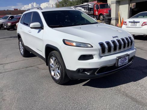 Used 2014 Jeep Cherokee Limited w/ Technology Group AWD/4WD image 19