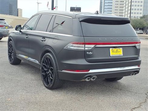 Certified 2022 Lincoln Aviator Black Label image 24