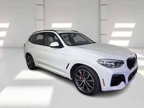 Used 2021 BMW X3 M40i w/ Executive Package image 2