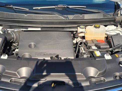 Certified 2023 Chevrolet Traverse LT image 25