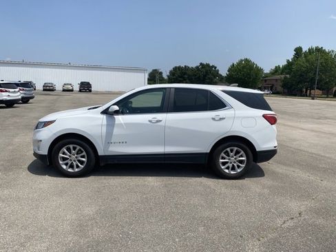 Used 2021 Chevrolet Equinox LT image 3