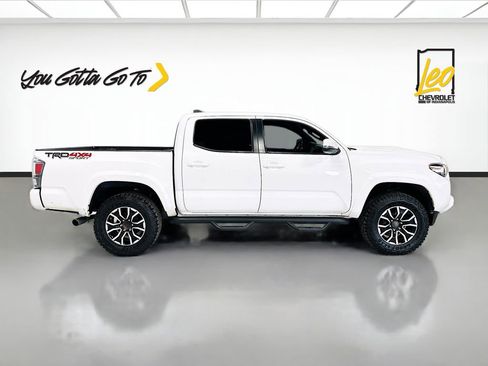 Used 2020 Toyota Tacoma 4x4 Double Cab image 4