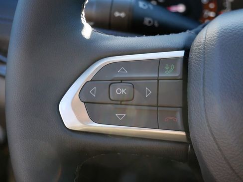 New 2026 Jeep Compass Latitude AWD/4WD image 36