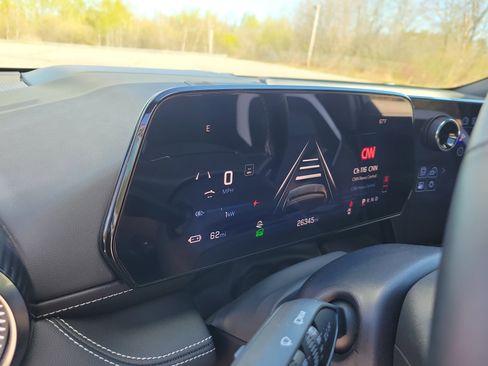 Used 2024 Chevrolet Blazer EV LT AWD/4WD image 22