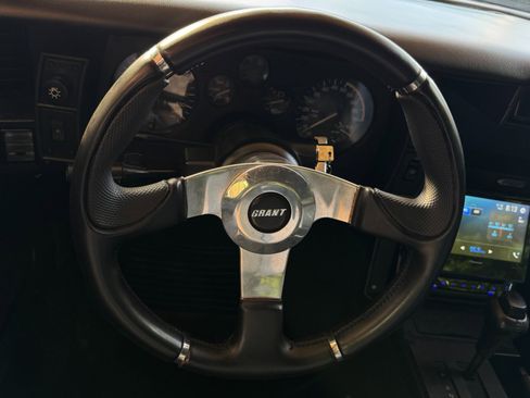 Used 1989 Chevrolet Camaro IROC-Z RWD image 38