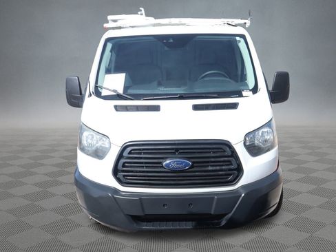 Used 2017 Ford Transit 250 130 Low Roof image 21