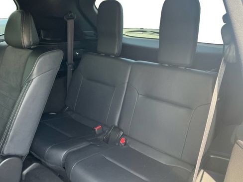 Used 2024 Mitsubishi Outlander SE Black Edition FWD image 21