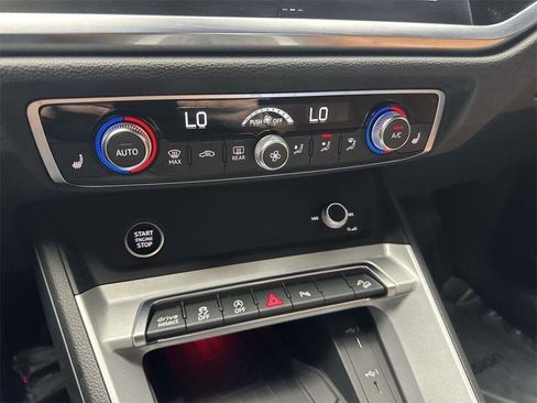 Used 2023 Audi Q3 2.0T Premium Plus w/ Premium Plus Package image 19