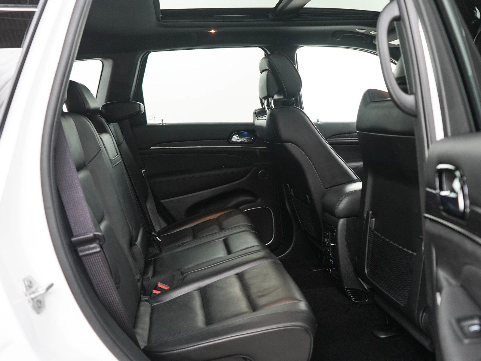 Used 2021 Jeep Grand Cherokee High Altitude AWD/4WD image 12
