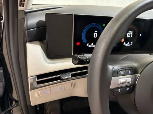 Used 2025 Hyundai Tucson SEL FWD image 15
