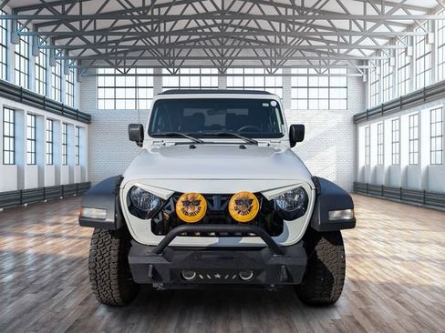 Used 2021 Jeep Wrangler Sport AWD/4WD image 8