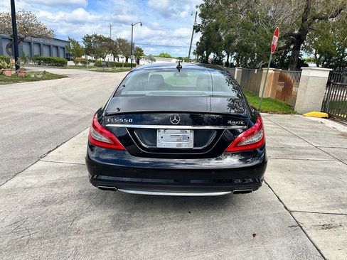 Used 2014 Mercedes-Benz CLS 550 4MATIC image 8