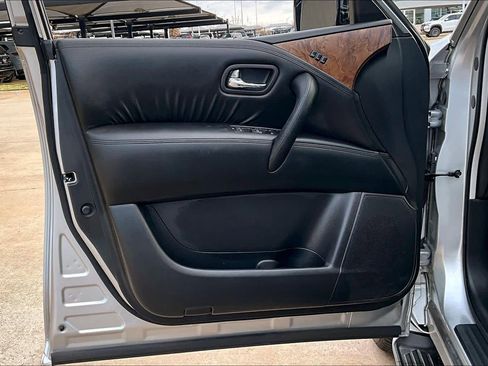 Certified 2024 Nissan Armada SL image 24