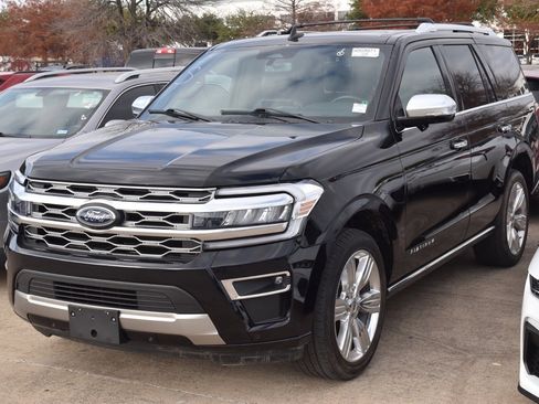 Used 2023 Ford Expedition Platinum image 1