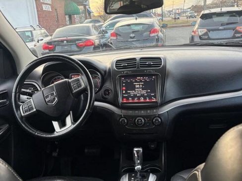 Used 2016 Dodge Journey Crossroad w/ Popular Equipment Group FWD image 15