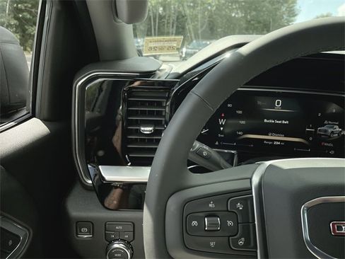 New 2026 GMC Sierra 1500 Elevation image 10