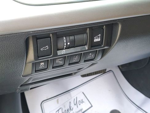 Used 2019 Subaru Outback 2.5i Touring AWD/4WD image 10