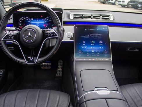 Used 2022 Mercedes-Benz S 580 4MATIC Sedan image 13