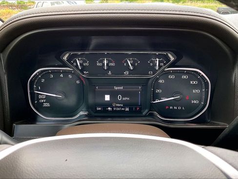 Used 2020 GMC Sierra 1500 SLT image 26