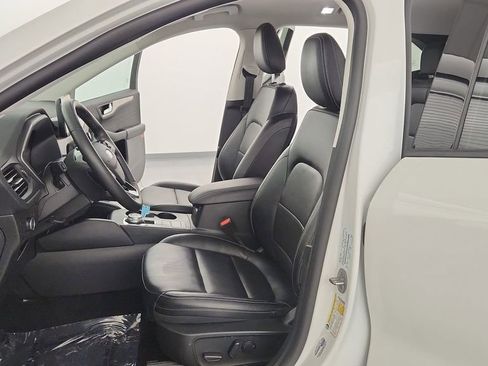 Used 2022 Ford Escape SEL image 13