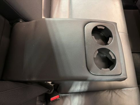 Used 2014 Subaru Forester 2.5i Limited image 27