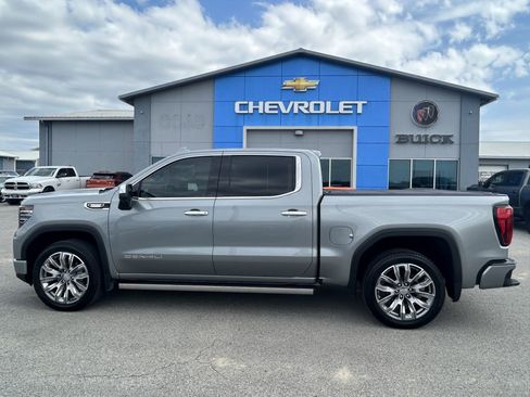 Used 2025 GMC Sierra 1500 Denali image 3